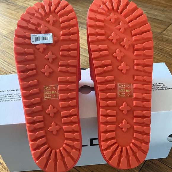 Aldo men’s flip flops. Size 11.New with box. - Picture 3 of 3